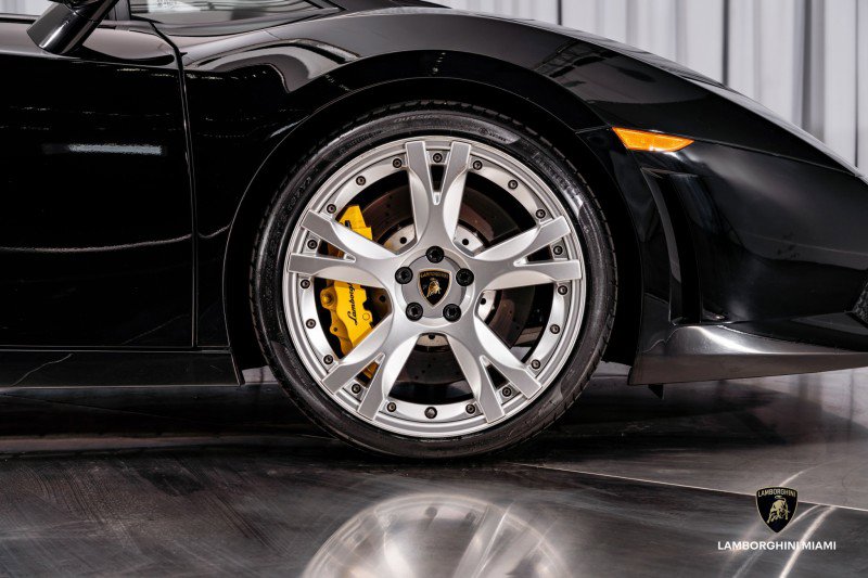 Used 2012 Lamborghini Gallardo LP 560-4 image 25