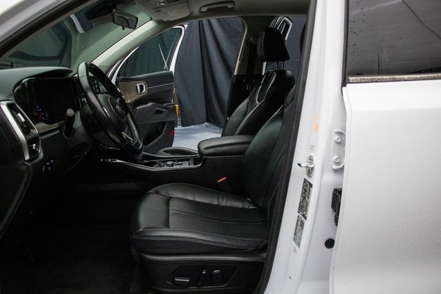 Used 2021 Kia Sorento EX image 27