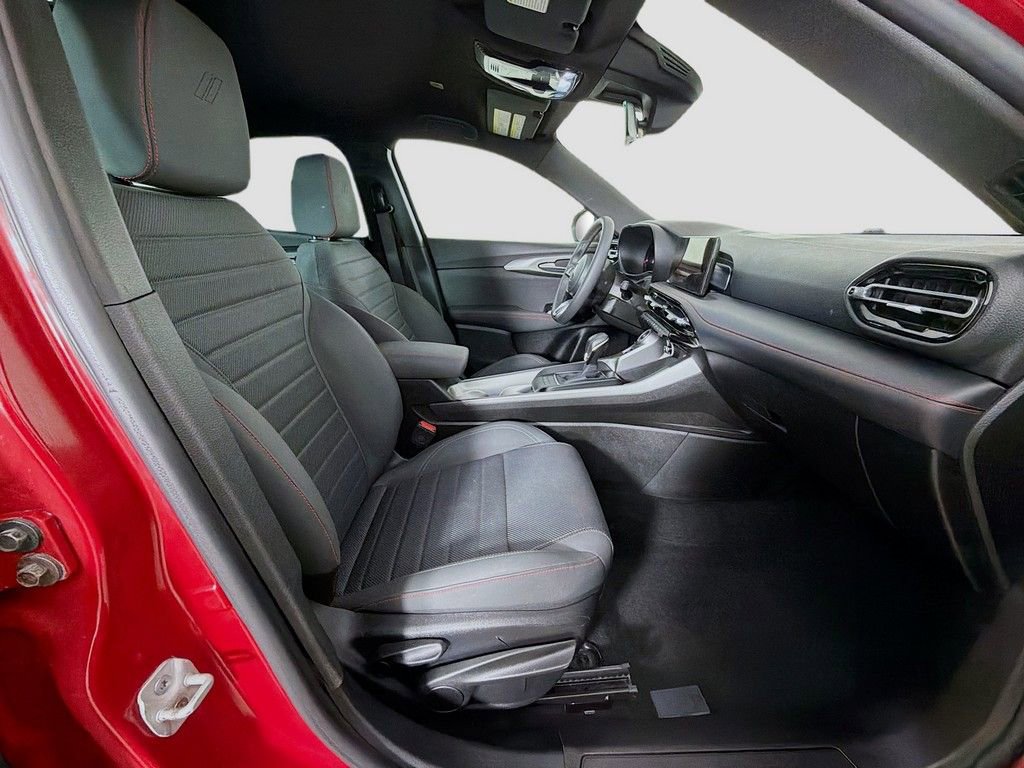 Used 2024 Dodge Hornet GT image 19