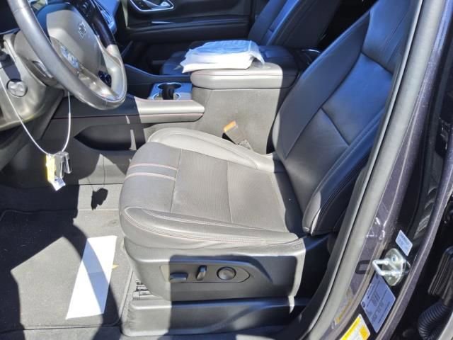 Used 2022 Chevrolet Suburban RST w/ Sport Performance Package AWD/4WD image 3