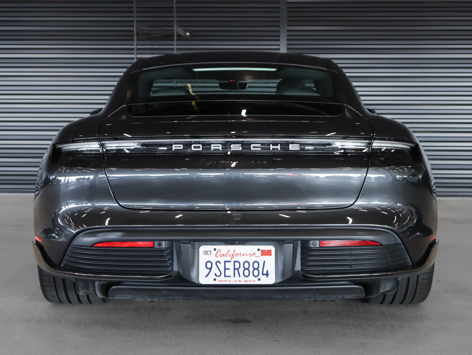 Used 2020 Porsche Taycan Turbo S AWD/4WD image 11