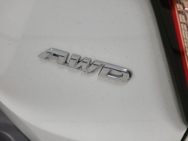 Used 2016 Honda HR-V EX-L image 8