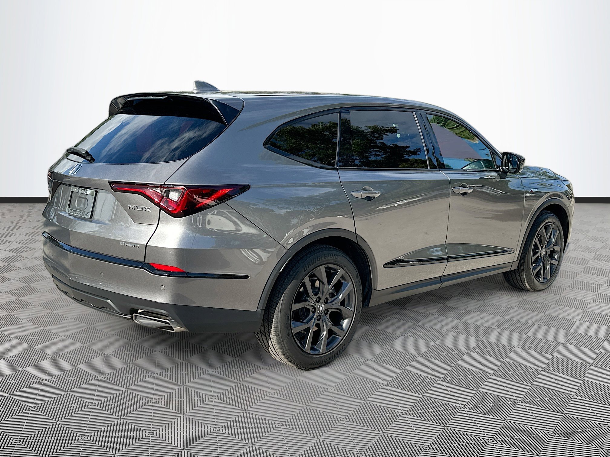 Used 2024 Acura MDX A-Spec image 7