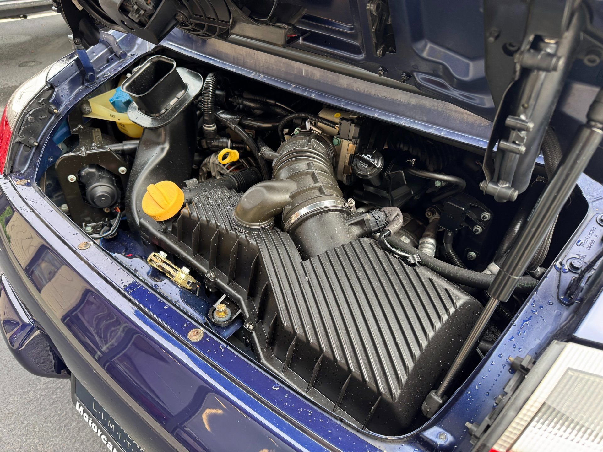 Used 2002 Porsche 911 Carrera image 39