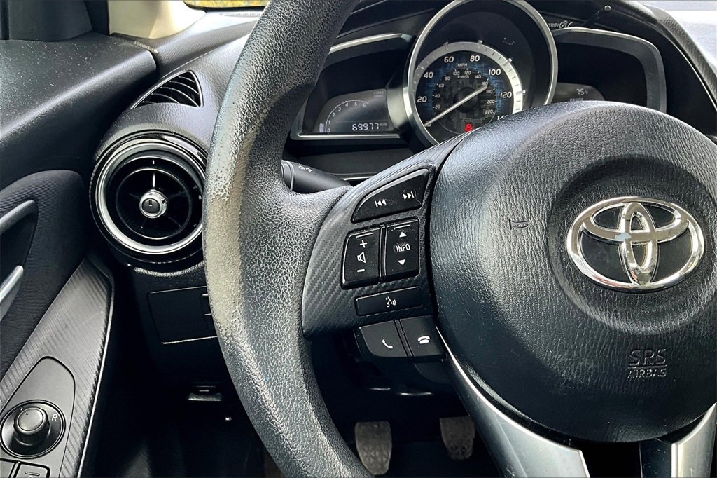 Used 2017 Toyota Yaris iA image 13