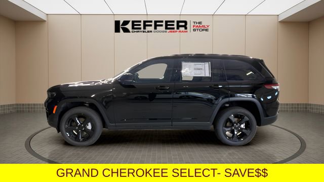 New 2025 Jeep Grand Cherokee Limited w/ Black Appearance Package image 2