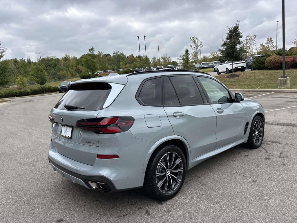 New 2026 BMW X5 xDrive40i w/ M Sport Package image 7