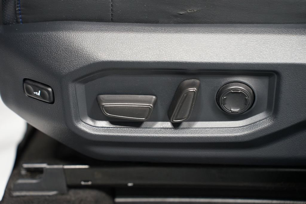 Used 2023 Toyota Tundra Platinum image 37