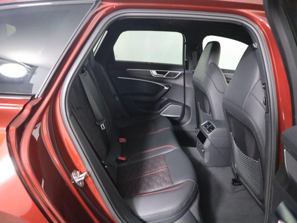 New 2025 Audi RS 6 performance image 24