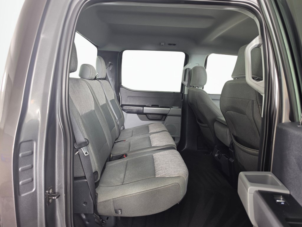 Used 2025 Ford F250 XLT w/ FX4 Off-Road Package AWD/4WD image 36