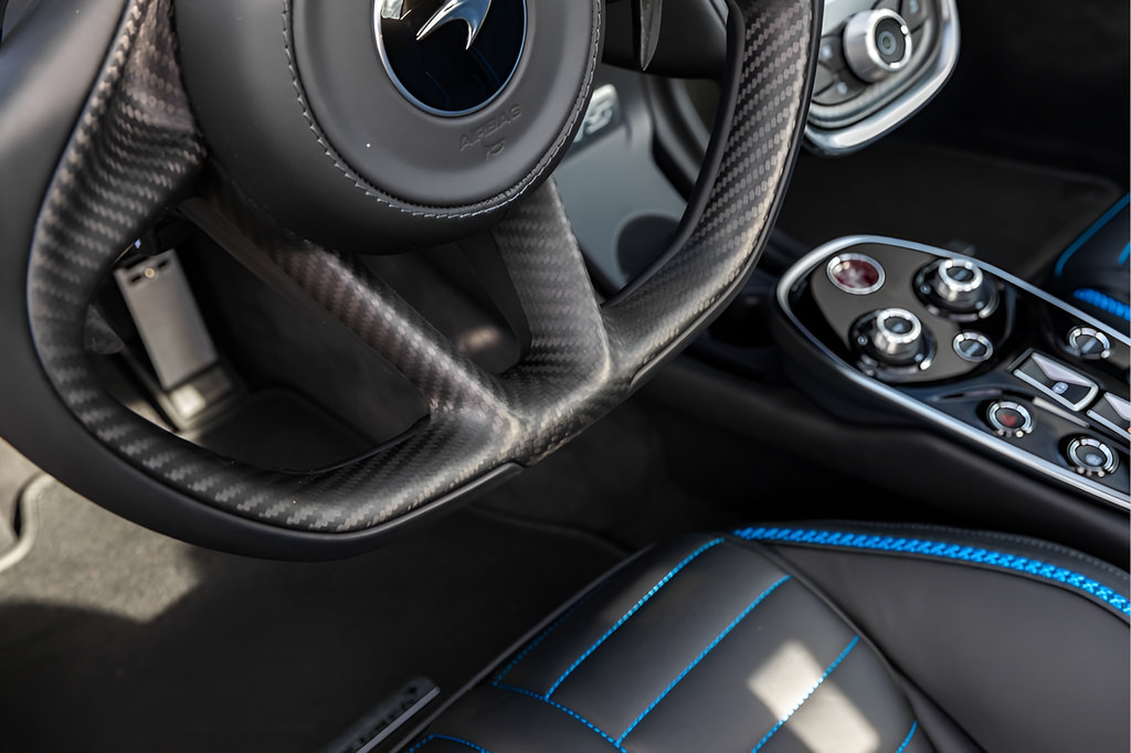 New 2025 McLaren GTS RWD image 39