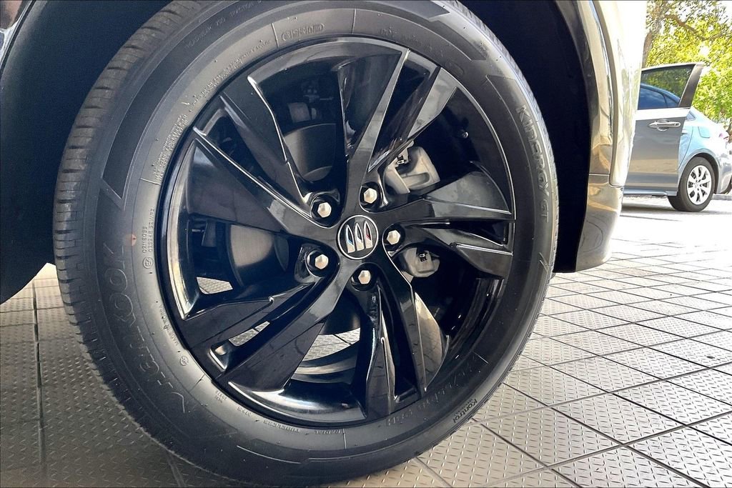 Used 2024 Buick Encore GX Sport Touring image 33