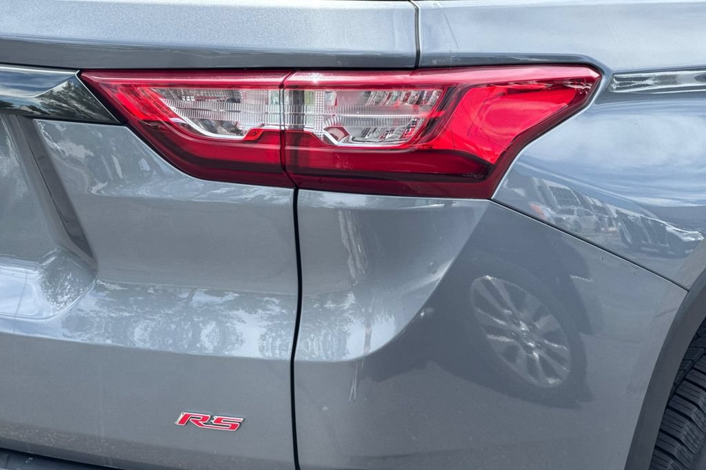 Used 2020 Chevrolet Traverse RS AWD/4WD image 28