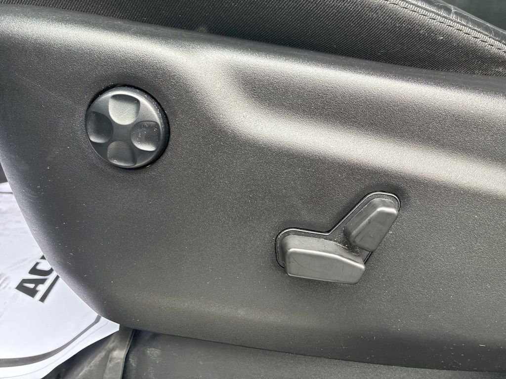 Used 2021 Jeep Grand Cherokee Limited image 19