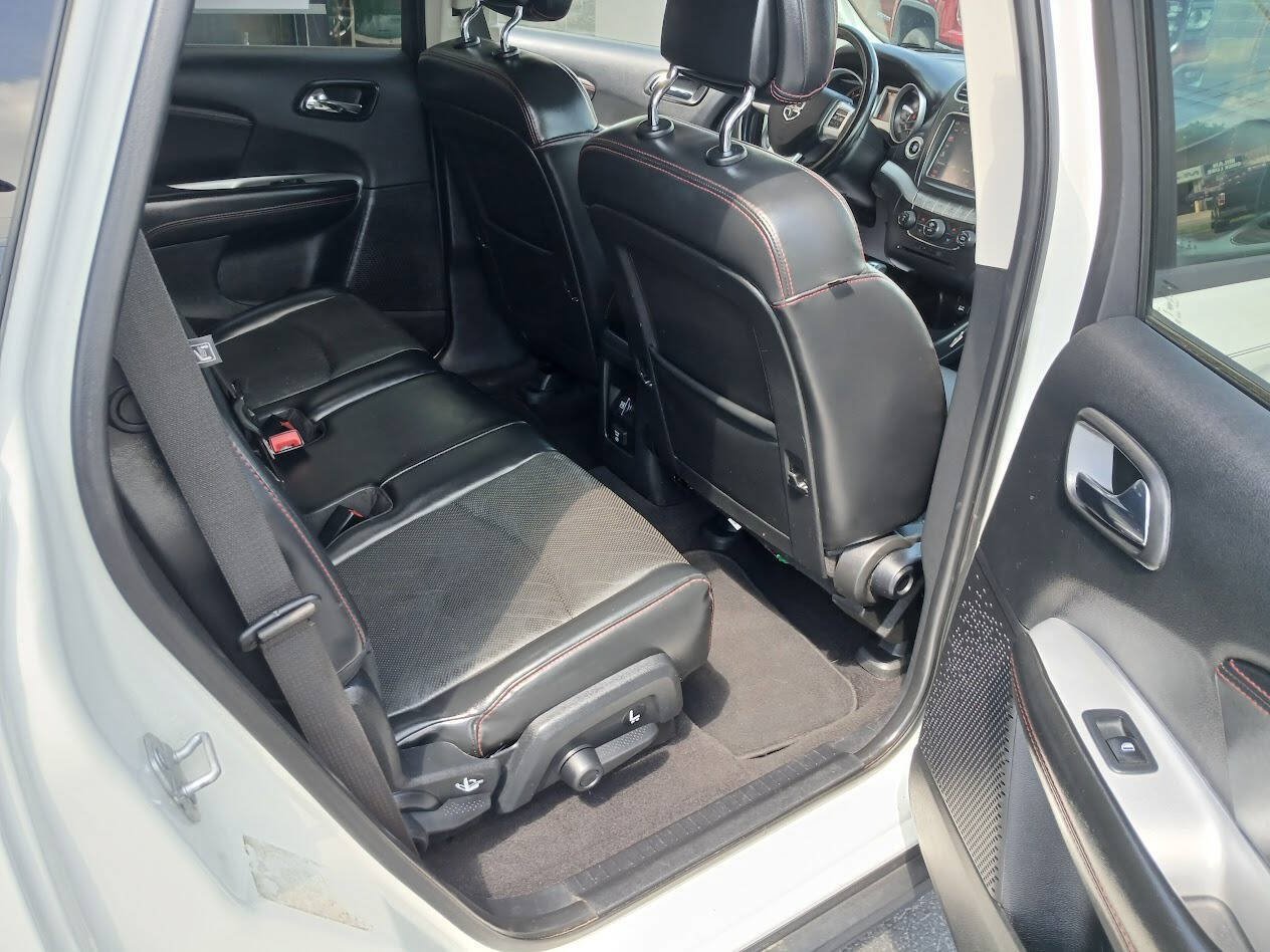 Used 2019 Dodge Journey GT AWD/4WD image 12