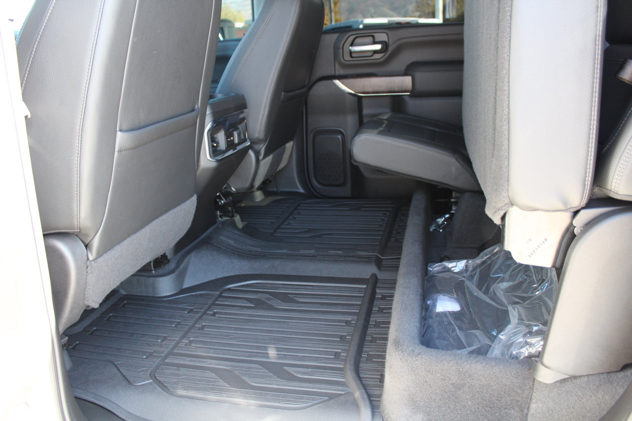 Used 2022 GMC Sierra 3500 Denali w/ Denali Ultimate Package image 77