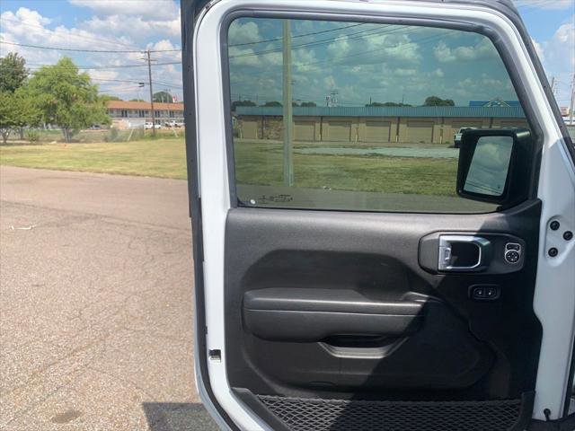 Used 2021 Jeep Wrangler Sport image 30