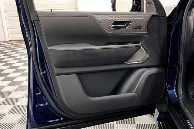 Used 2025 INFINITI QX80 Autograph w/ Premium Cargo Package AWD/4WD image 22