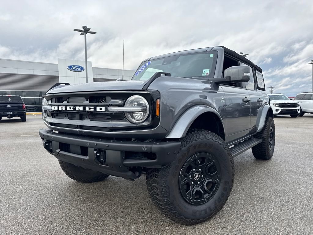 Used 2024 Ford Bronco Outer Banks image 1
