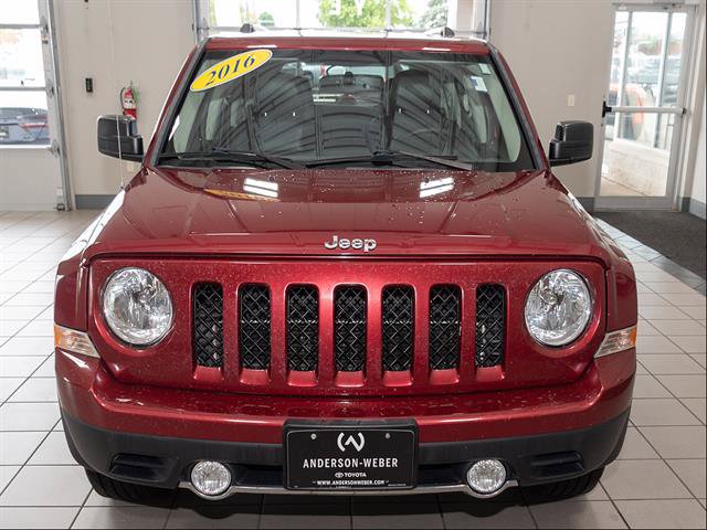 Used 2016 Jeep Patriot High Altitude AWD/4WD image 4