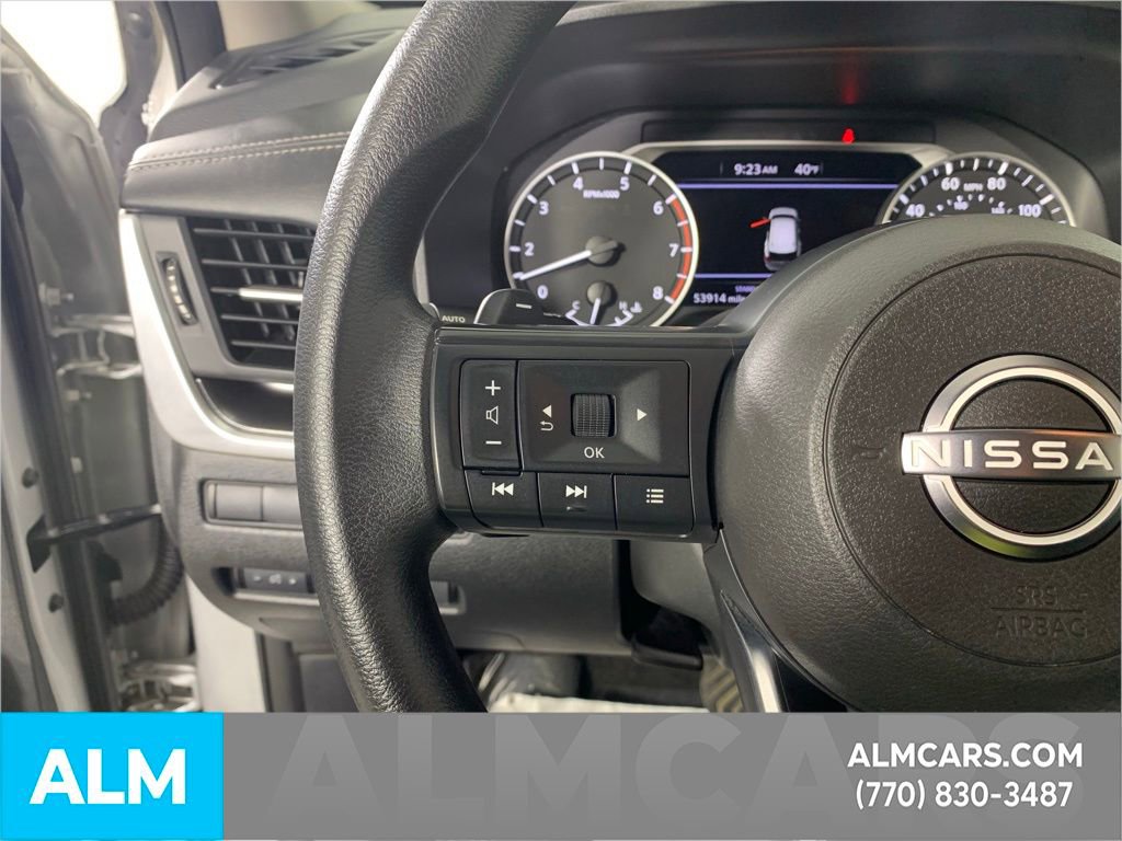 Used 2024 Nissan Rogue SV image 20