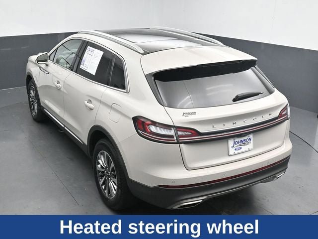 Used 2022 Lincoln Nautilus Reserve AWD/4WD image 26