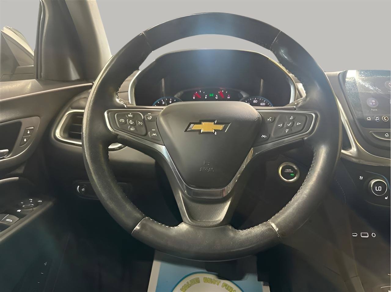 Used 2020 Chevrolet Equinox Premier AWD/4WD image 15