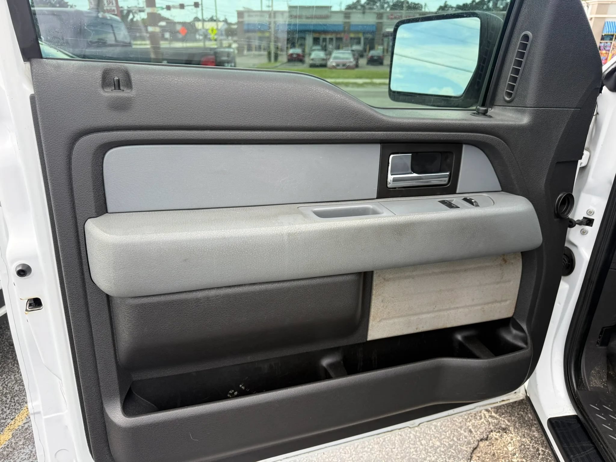Used 2014 Ford F150 XL w/ Power Equipment Group RWD image 8