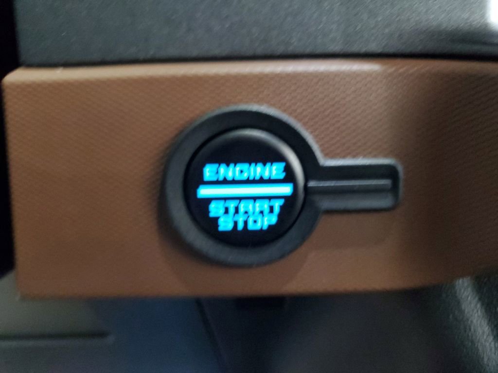 Used 2024 Ford Bronco Outer Banks image 23