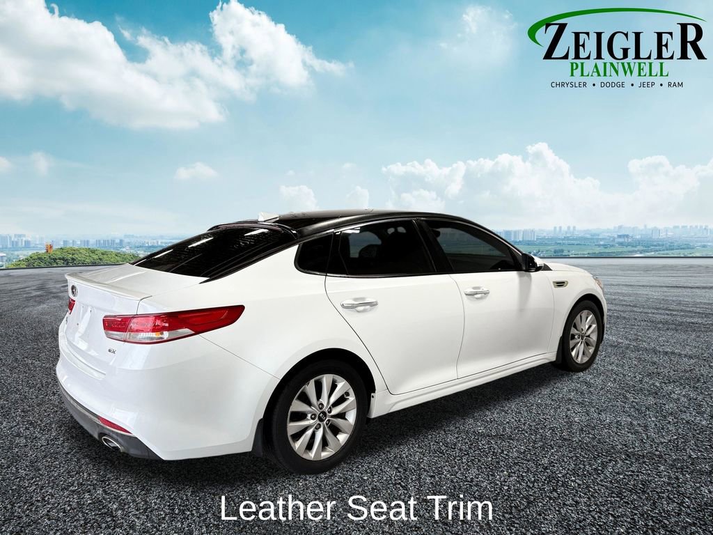 Used 2016 Kia Optima EX image 10