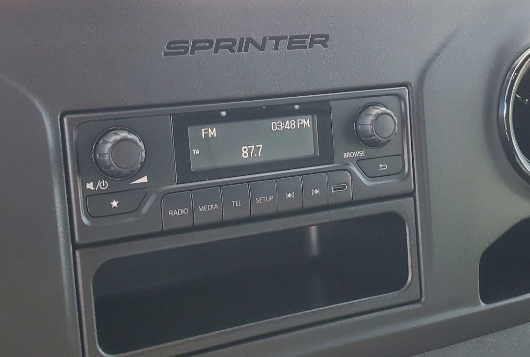 Used 2025 Mercedes-Benz Sprinter 2500 image 14