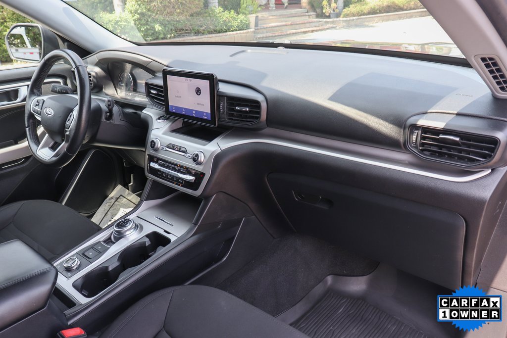 Used 2021 Ford Explorer XLT image 34