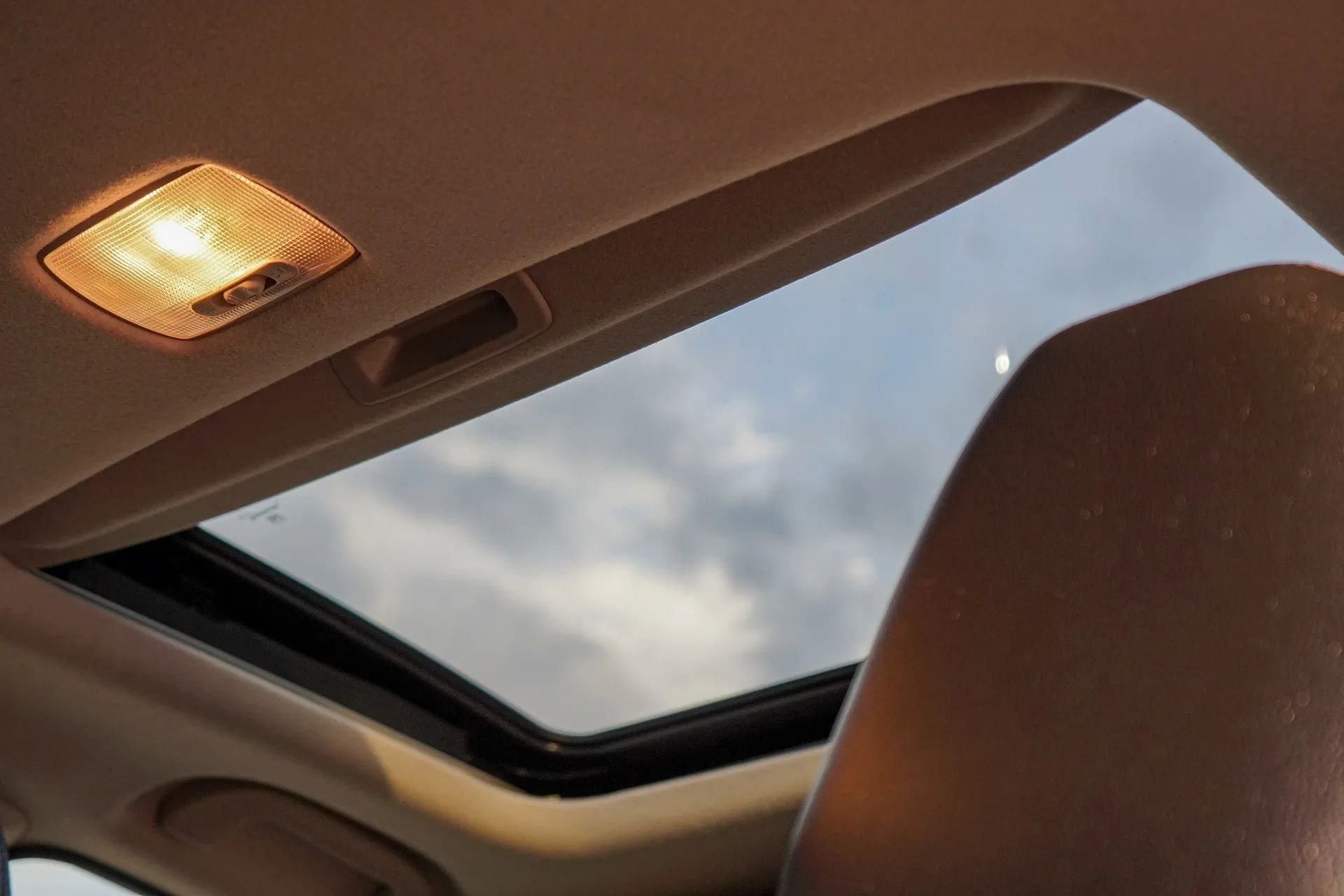 Used 2018 Honda Fit EX-L image 40