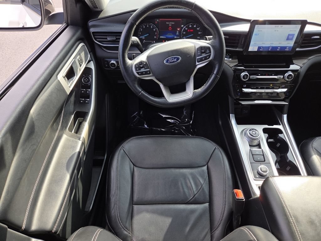 Used 2021 Ford Explorer Limited w/ Hybrid Equipment Group 310A AWD/4WD image 35