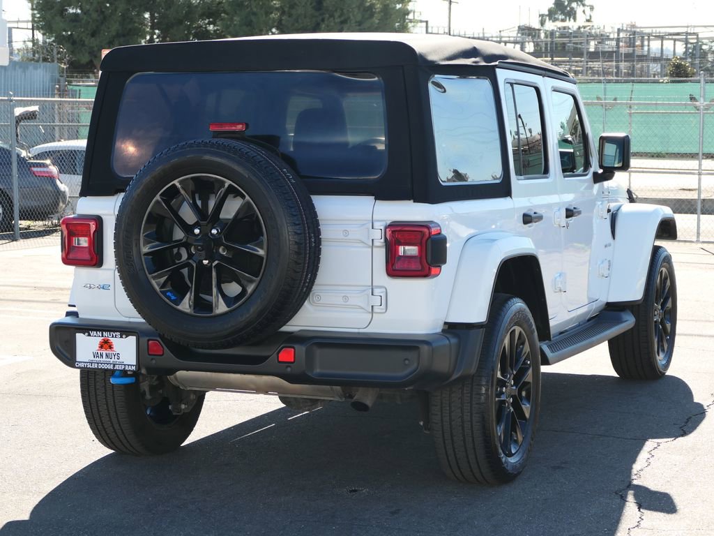 Used 2022 Jeep Wrangler Unlimited Sahara w/ Safety Group image 4