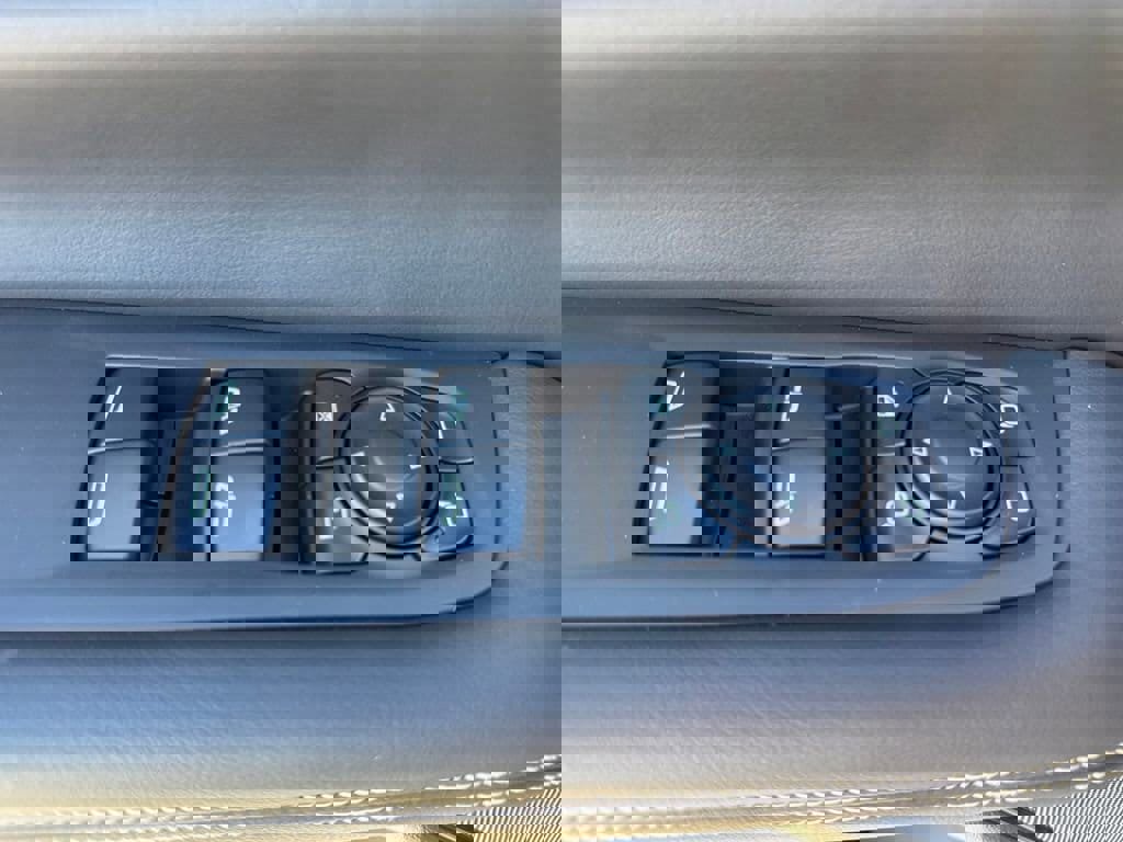 New 2026 GMC Yukon Elevation w/ LPO, Floor Liner Package image 19