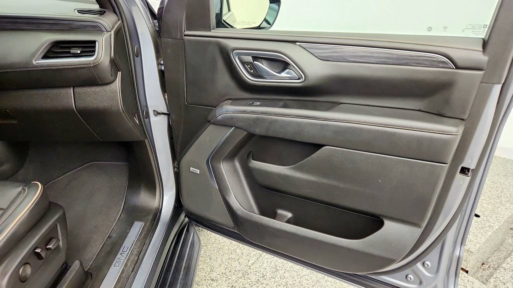 Used 2021 GMC Yukon SLT RWD image 27