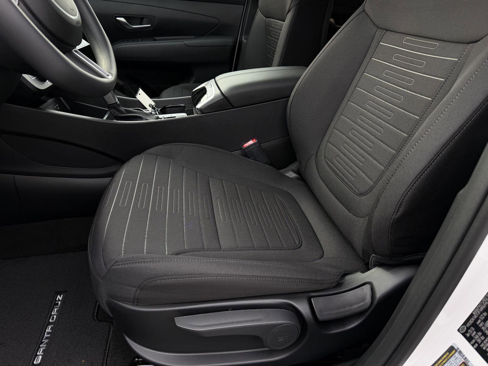 New 2026 Hyundai Santa Cruz SE FWD image 8