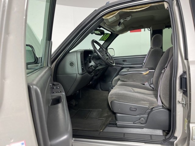 Used 2006 Chevrolet Silverado 1500 LT w/ Light Duty Power Package image 3