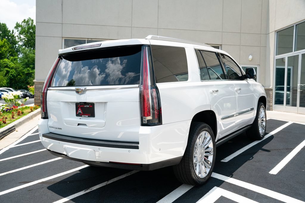 Used 2017 Cadillac Escalade Platinum AWD/4WD image 13