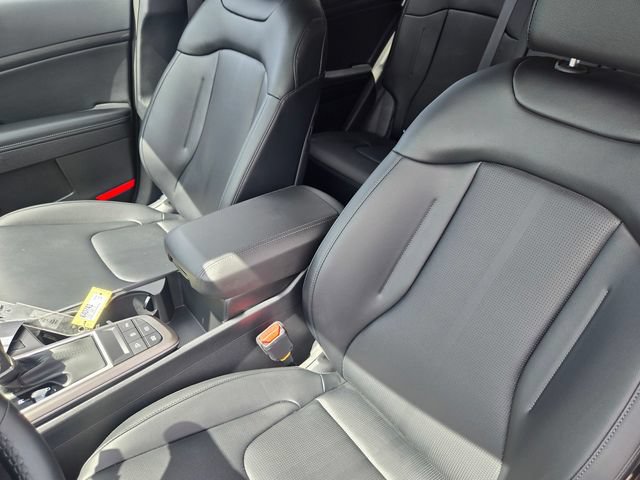 New 2026 Kia Sportage EX FWD image 11