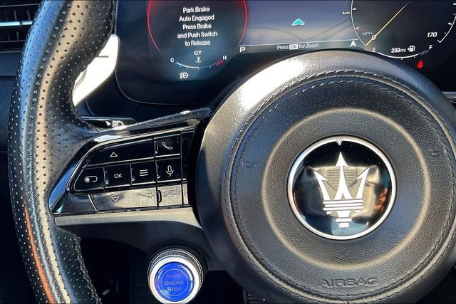 Used 2024 Maserati Grecale GT image 18