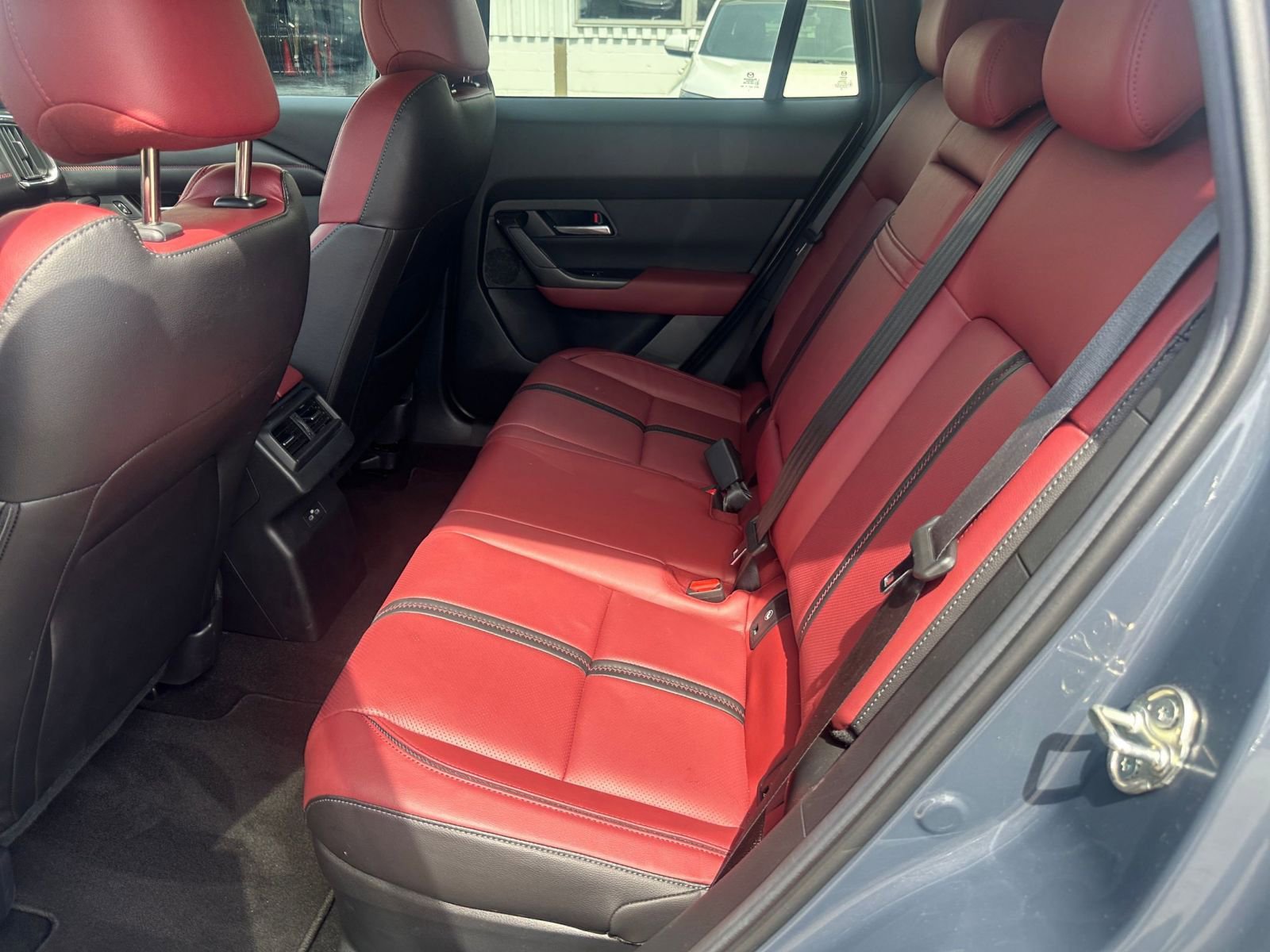 Used 2025 MAZDA CX-50 2.5 Hybrid w/ Premium Plus Pkg image 25