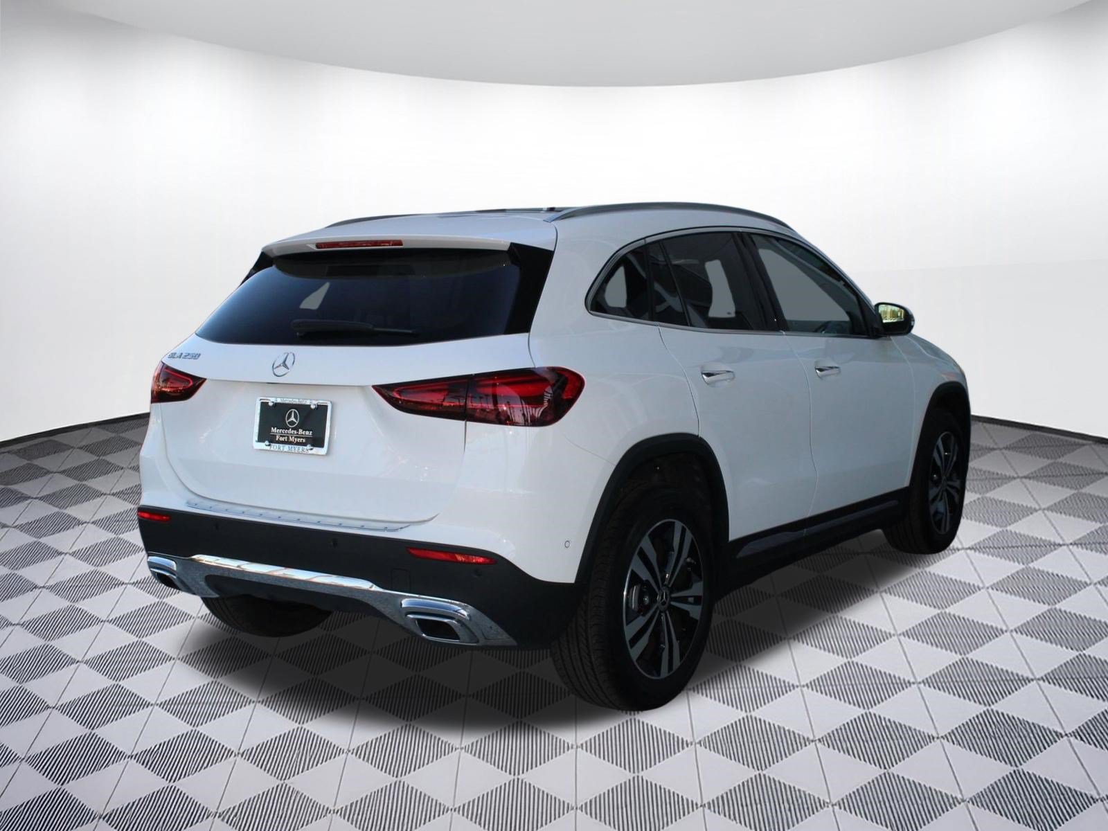 Used 2026 Mercedes-Benz GLA 250 image 9