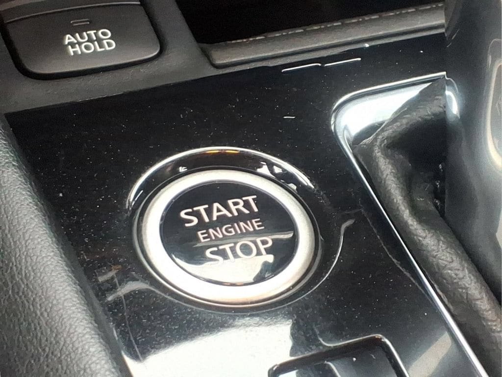 Used 2021 Nissan Kicks SV FWD image 17