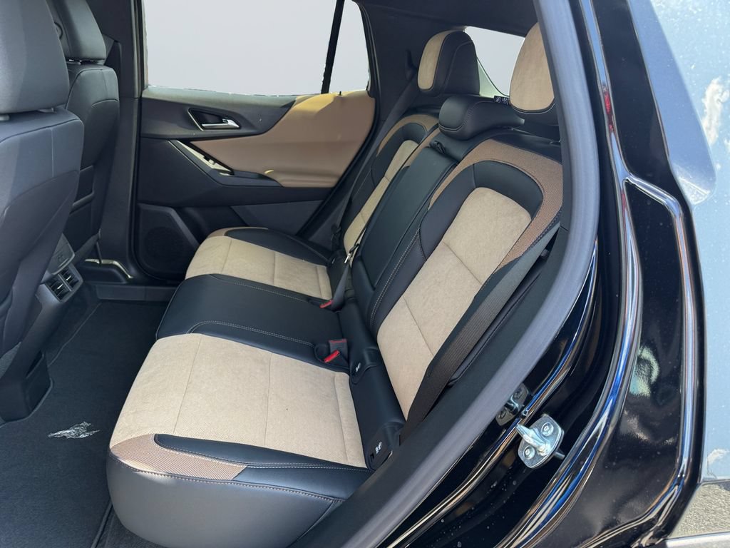 New 2027 Chevrolet Equinox ACTIV FWD image 13