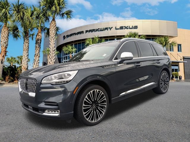 Used 2020 Lincoln Aviator Black Label w/ Class IV Trailer Tow Package AWD/4WD image 9