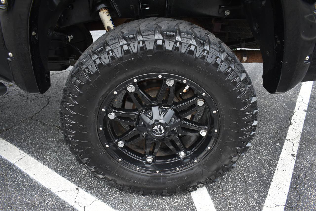 Used 2012 Toyota Tundra Limited w/ Platinum Pkg AWD/4WD image 35