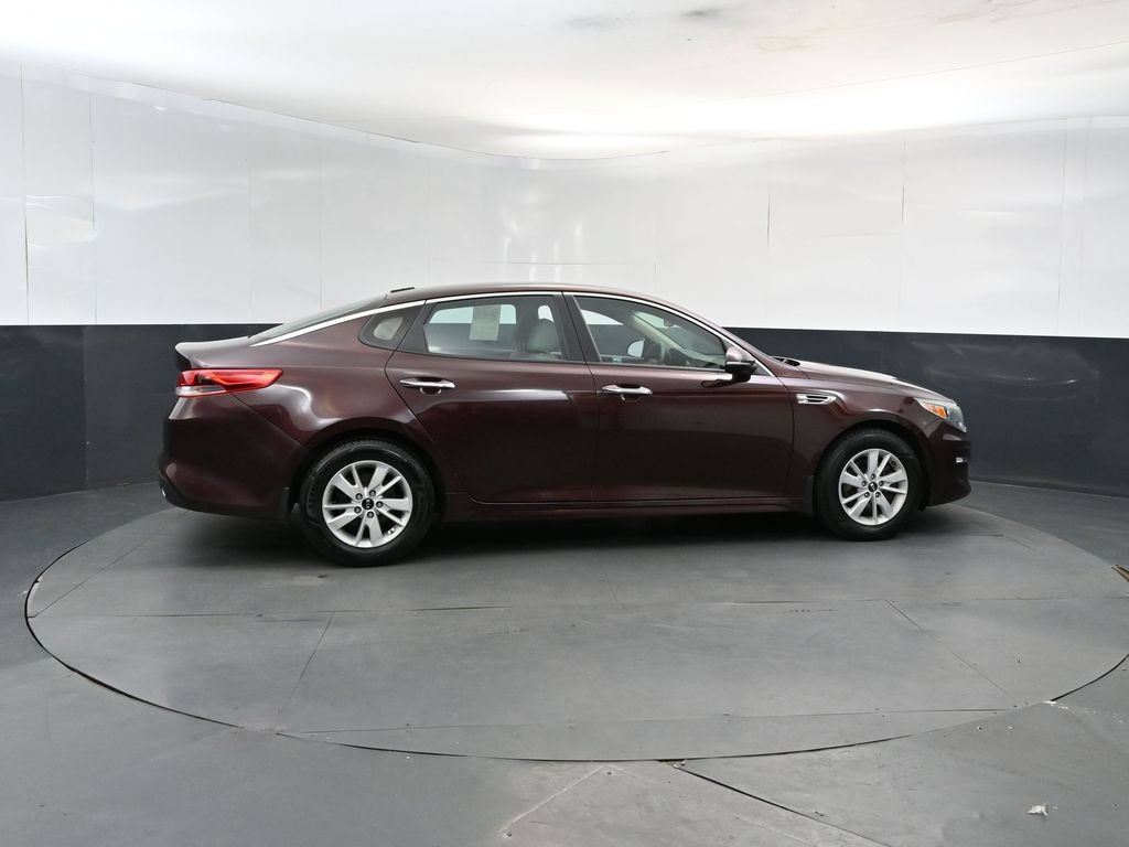 Used 2016 Kia Optima LX FWD image 6