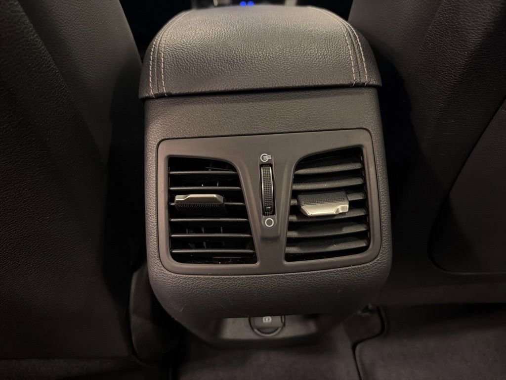 Used 2018 Hyundai Sonata Limited w/ Limited Ultimate Package 03 image 32